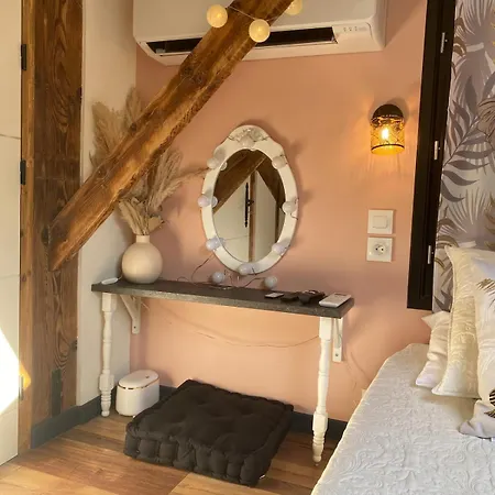 Atypical & Cozy Getaway *